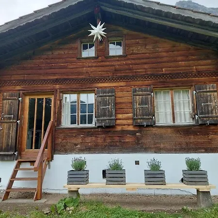 בקתה Chalet Uppsala